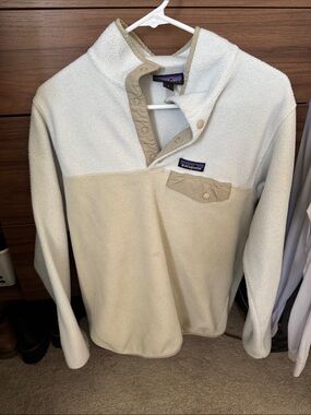 Patagonia Two-Tone Snap Pullover in Cream and Tan